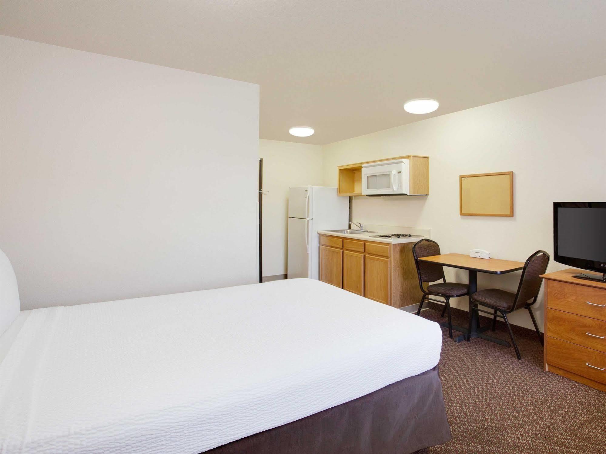 Woodspring Suites Chesapeake-Norfolk South Exterior foto